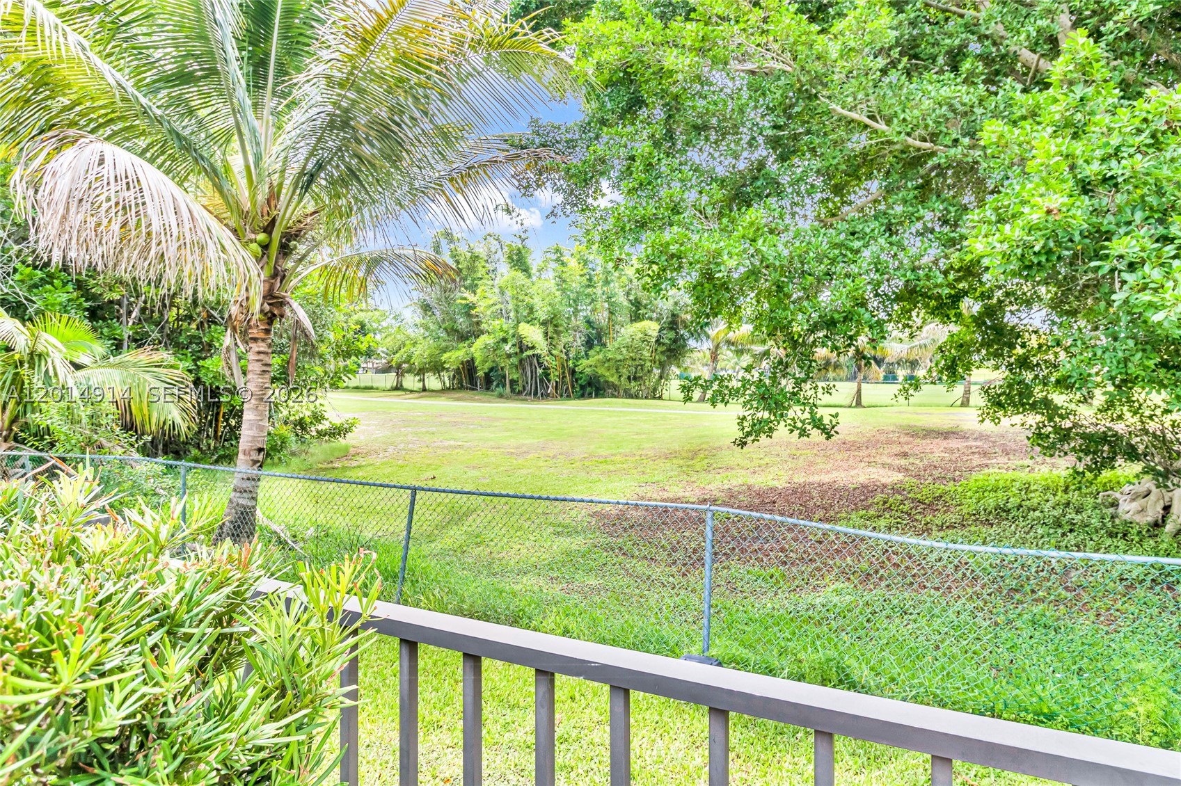 4040 N Hills Dr 20 Property Photo 21