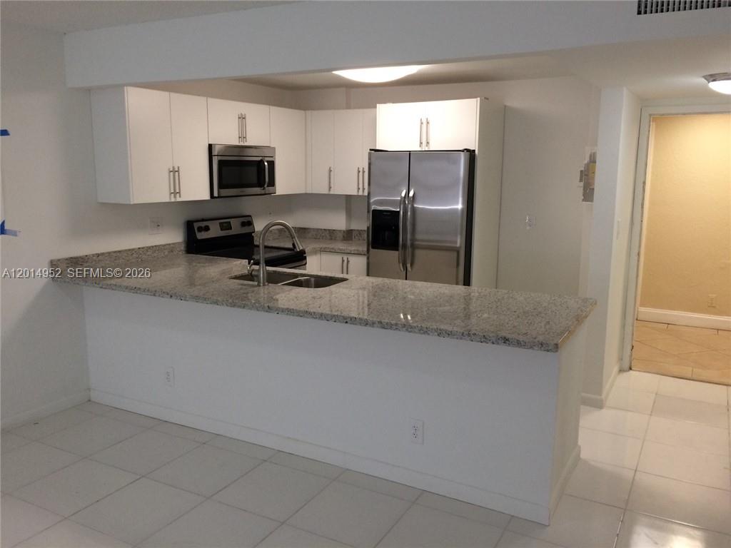 9143 Sw 77 Av B107 Property Photo 2
