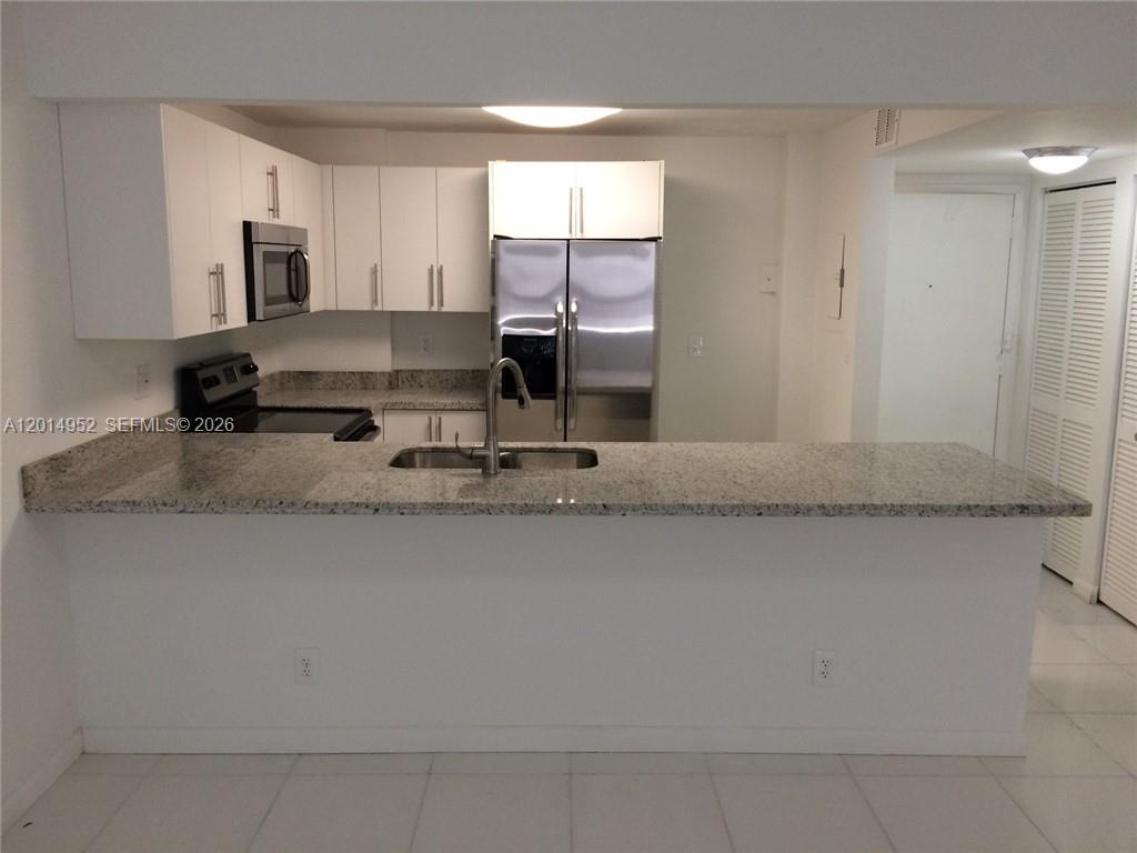 9143 Sw 77 Av B107 Property Photo 3