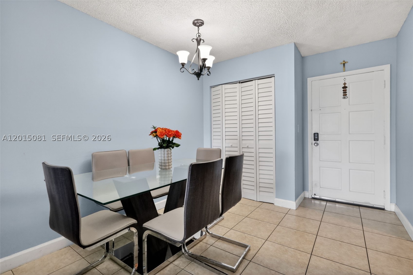 1755 W 60th St D301 Property Photo 17