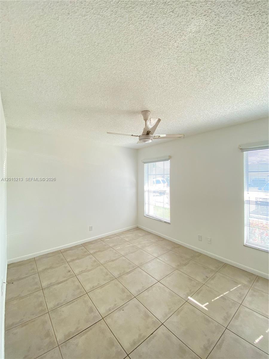 432 Bennington Ln 432 Property Photo 13