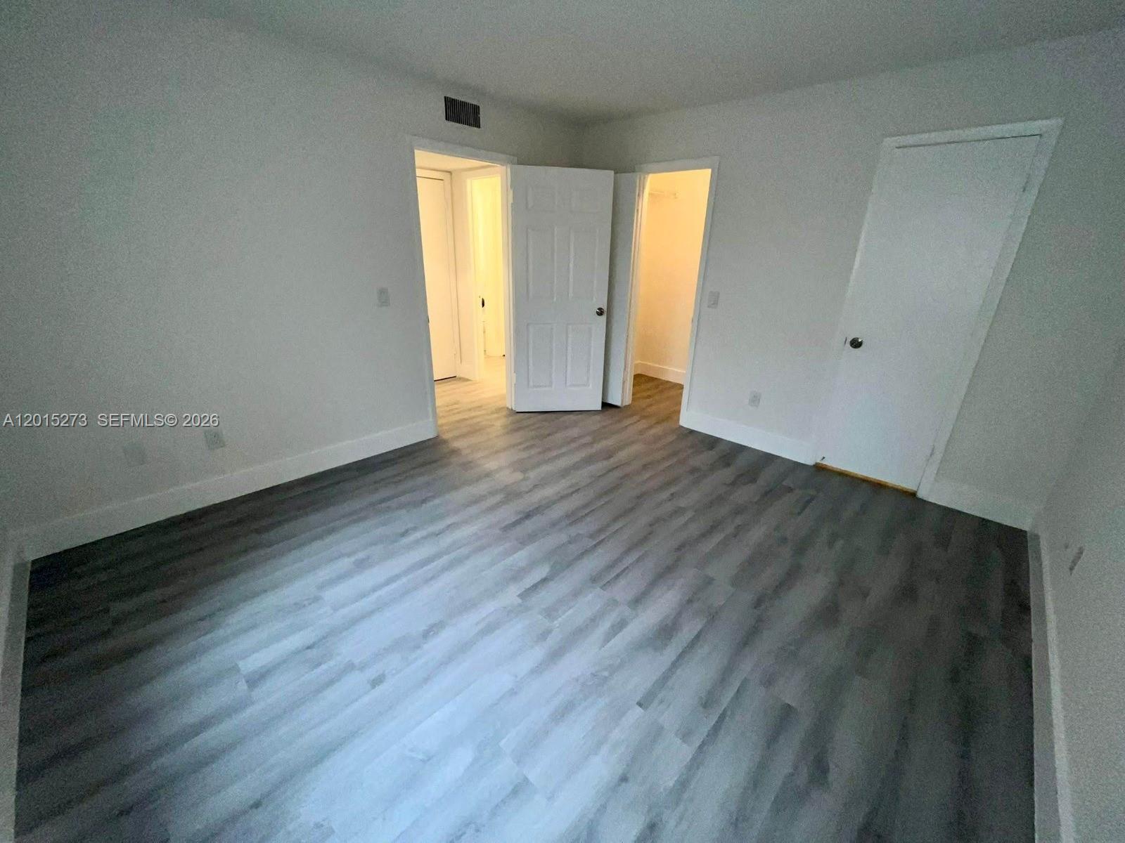 4561 W Mcnab Rd 17 Property Photo 10
