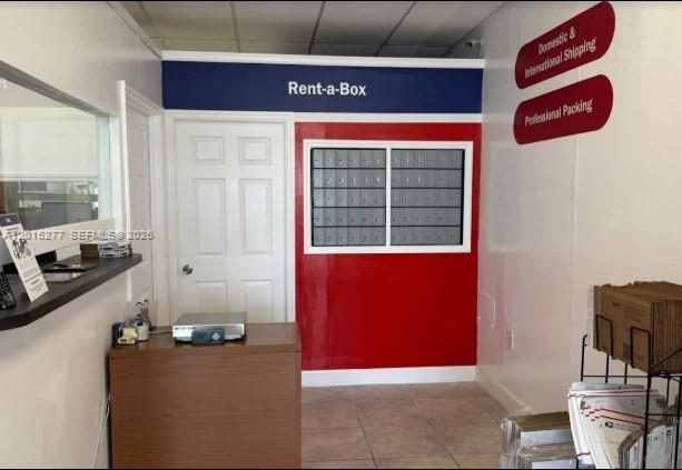 Established Pack, Ship, Mailbox & Business Service Property Photo 1