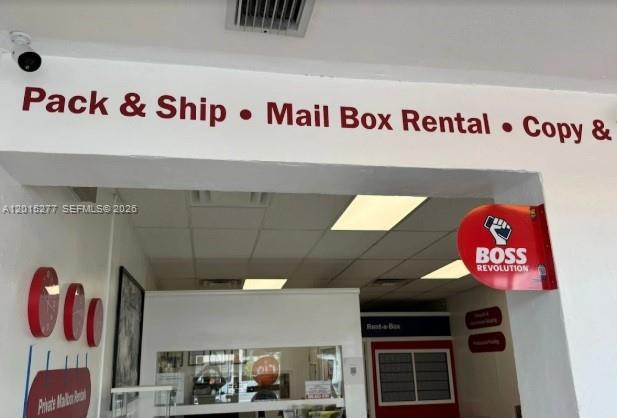 Established Pack, Ship, Mailbox & Business Service Property Photo 4