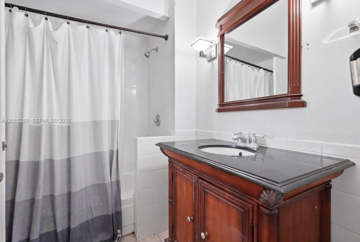 2426 Se 17th Cswy 303a Property Photo 12