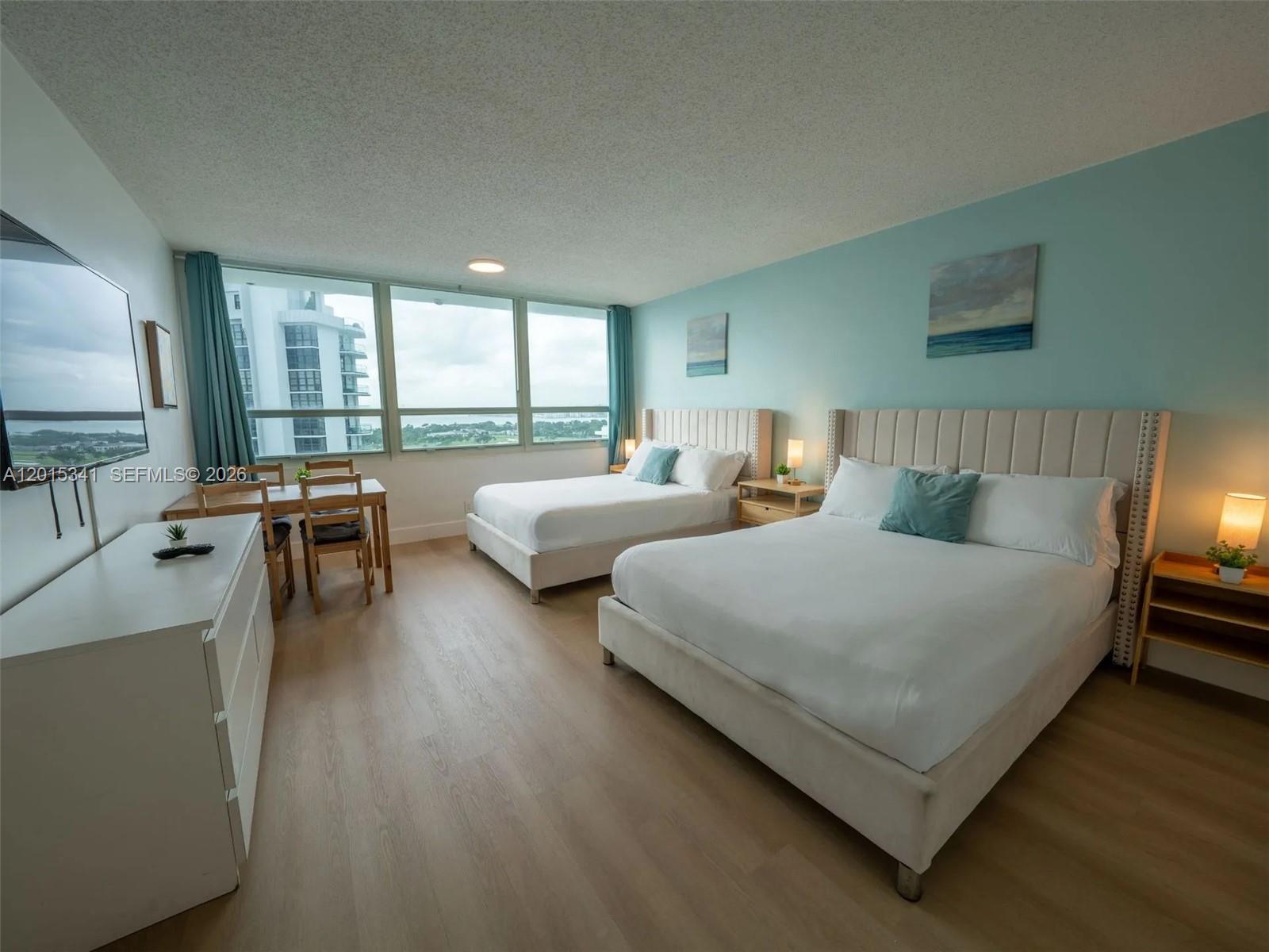 5445 Collins Ave 1718 Property Photo 1