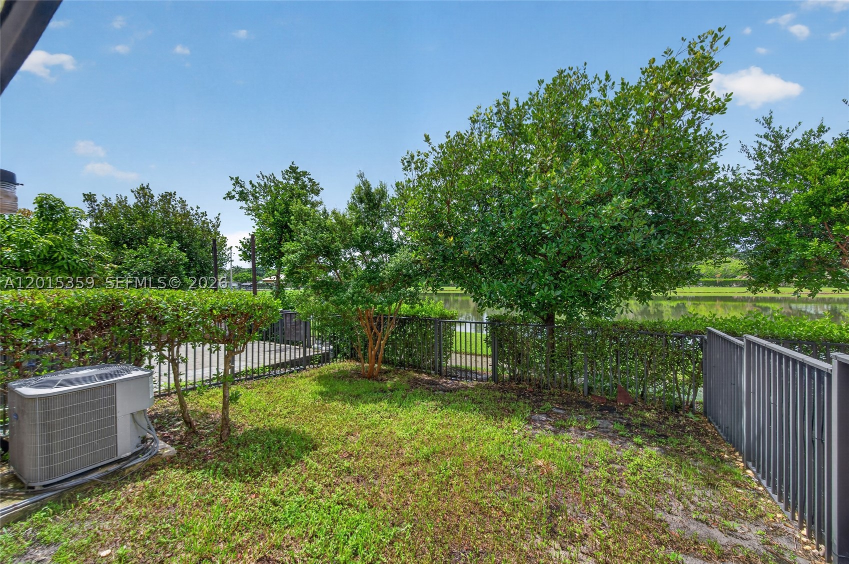 5892 Mustang Mnr 5892 Property Photo 15