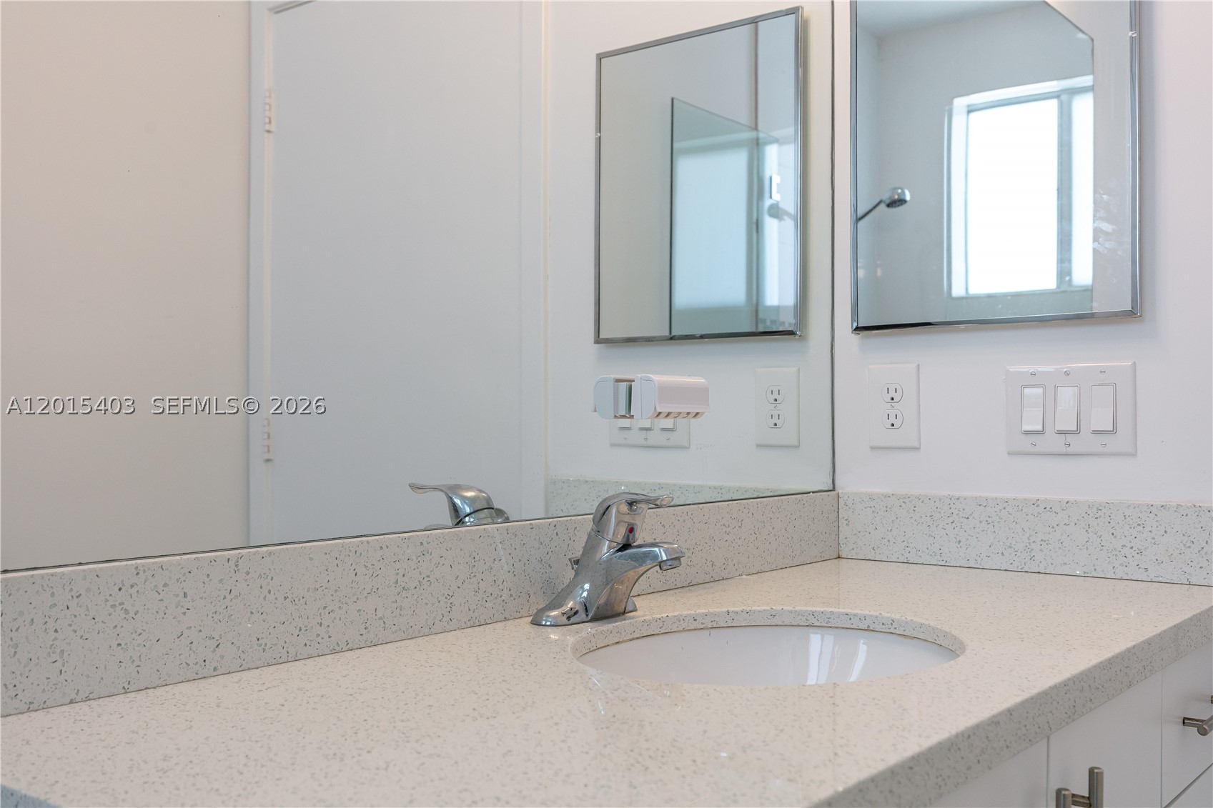 2610 Ne 213th St 103 Property Photo 27