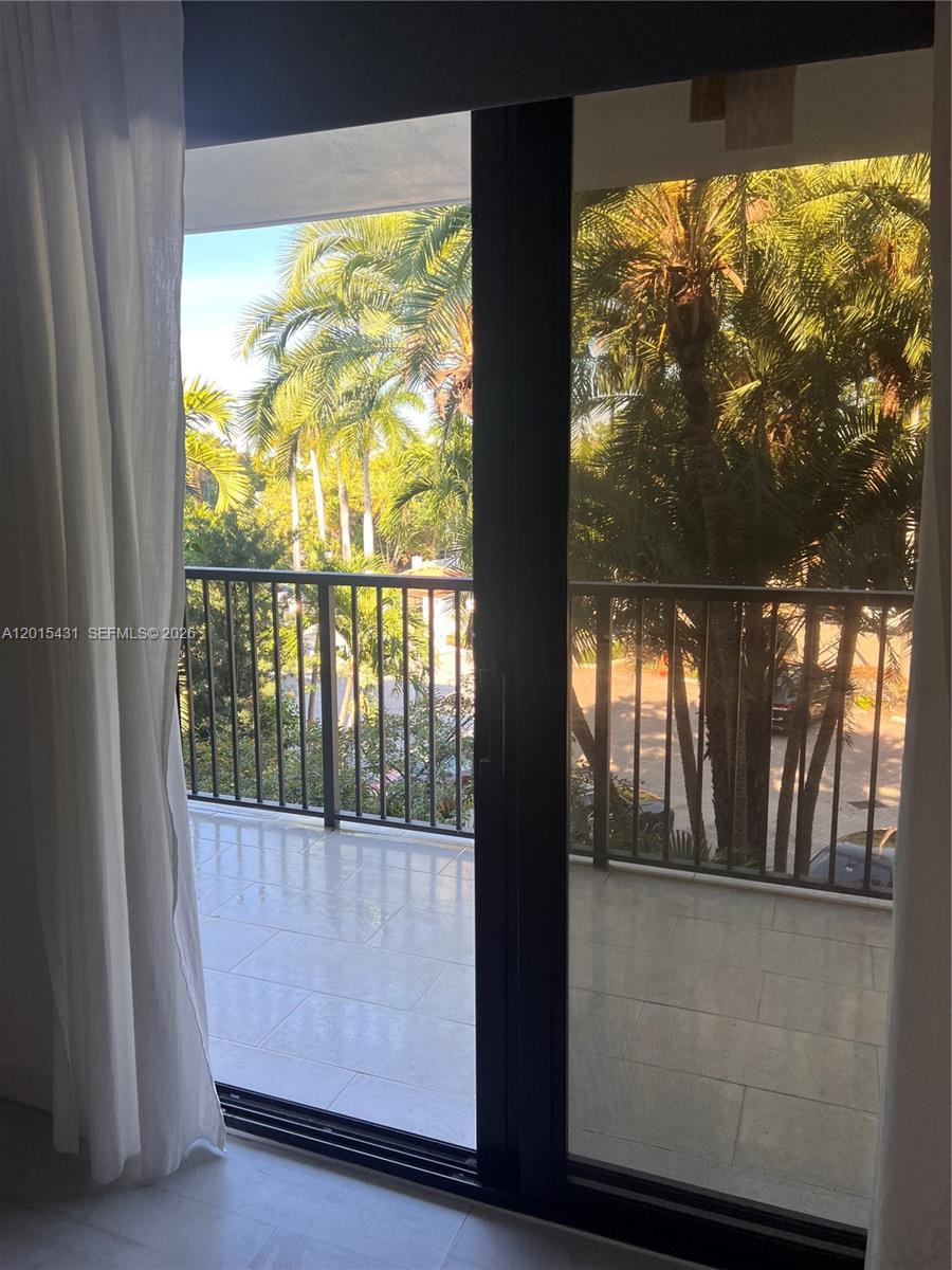 55 Ocean Lane Dr 3030 Property Photo 10