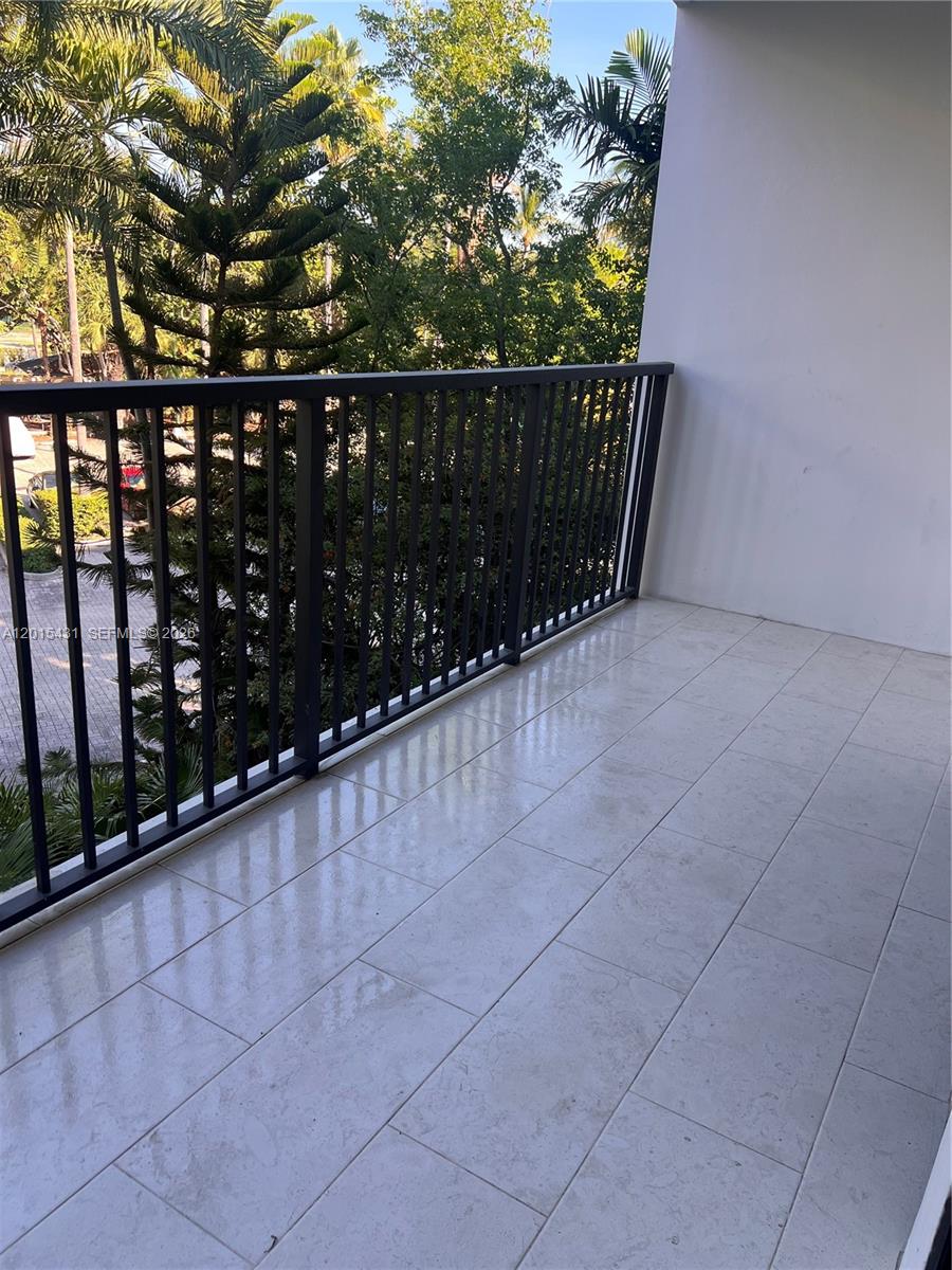 55 Ocean Lane Dr 3030 Property Photo 11