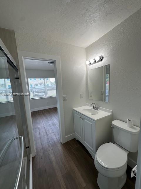 101 W 11th St 2 Property Photo 5