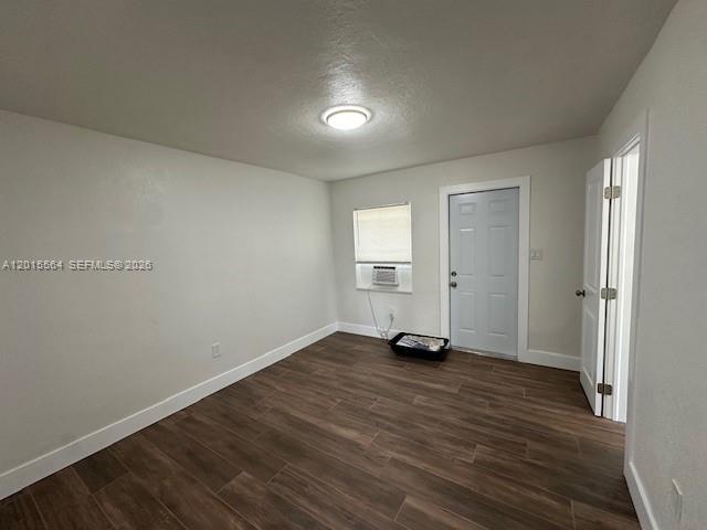 101 W 11th St 2 Property Photo 8