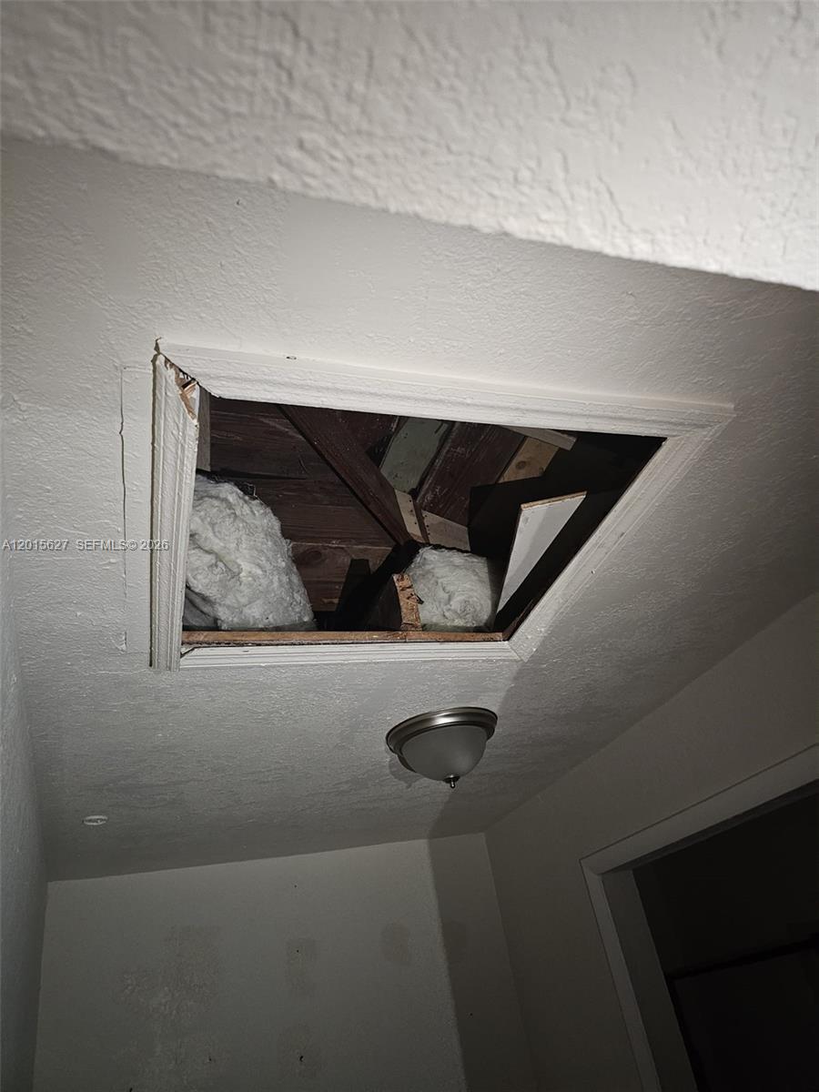 1717 Nw 69th St Property Photo 19