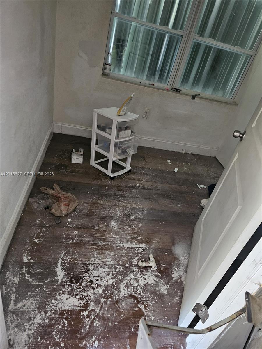 1717 Nw 69th St Property Photo 25