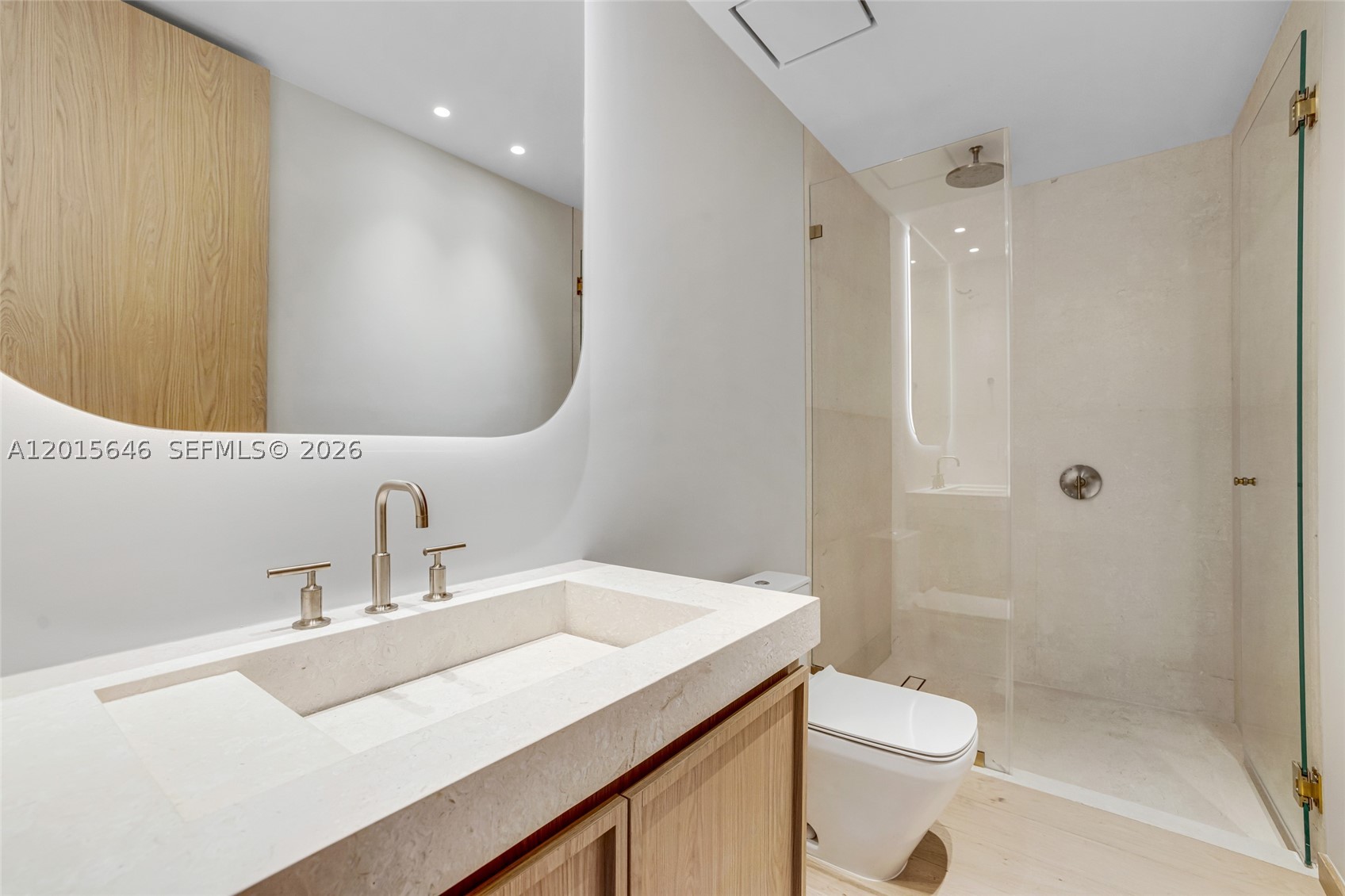 72 W Shore Dr W Property Photo 52