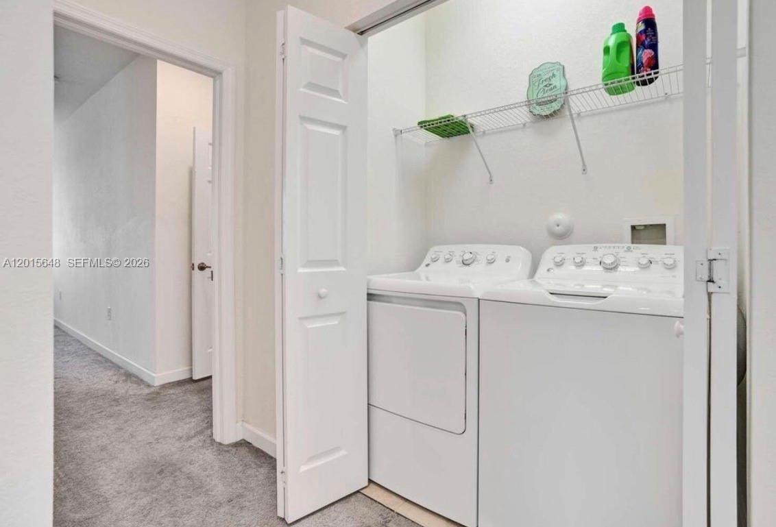 3460 W 103rd Ter Property Photo 28