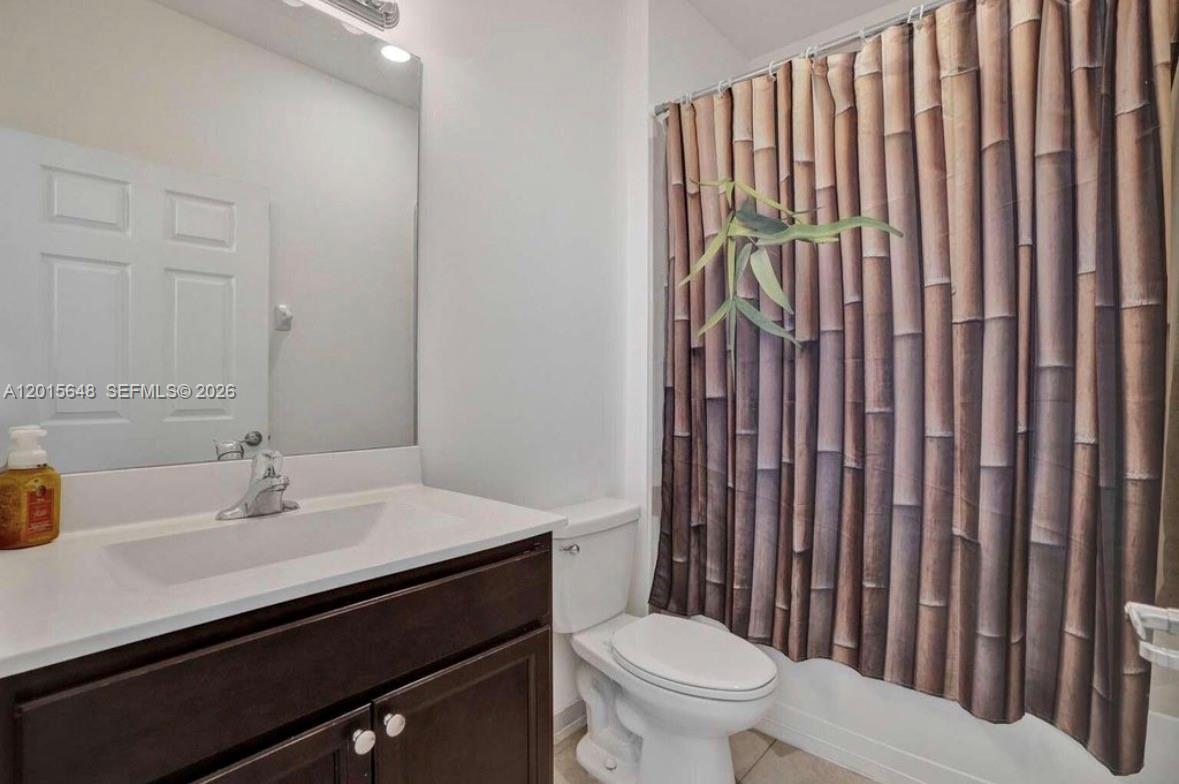 3460 W 103rd Ter Property Photo 40