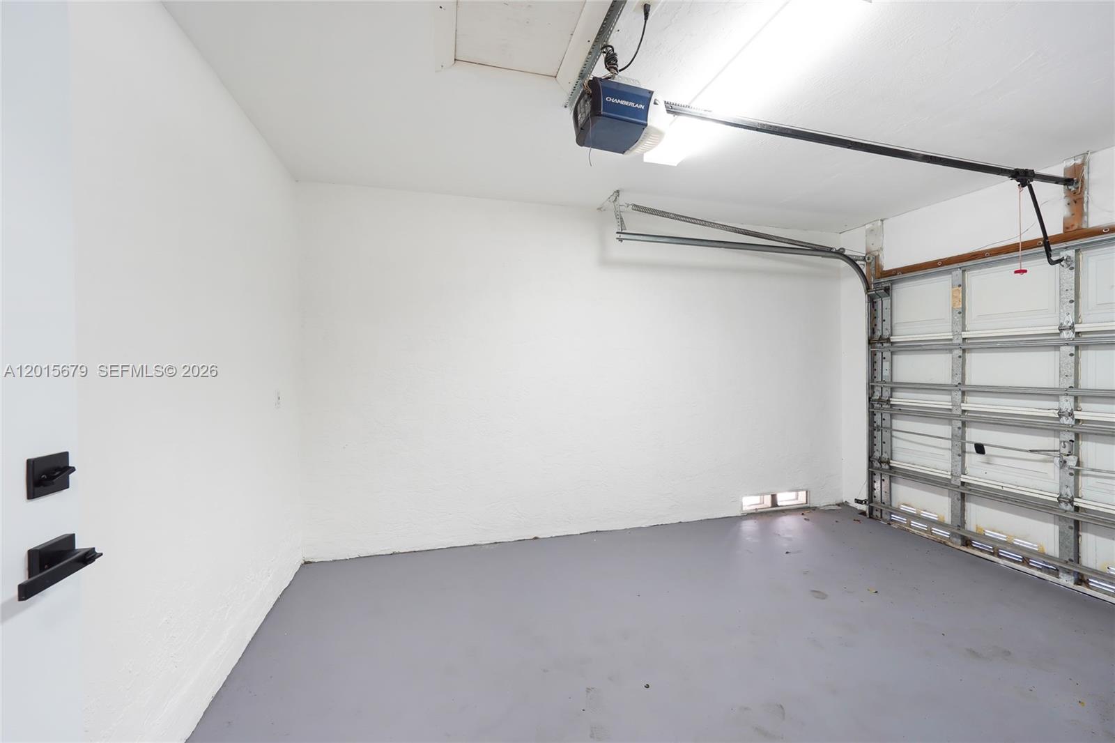 1529 Nw 1st Ave Property Photo 2