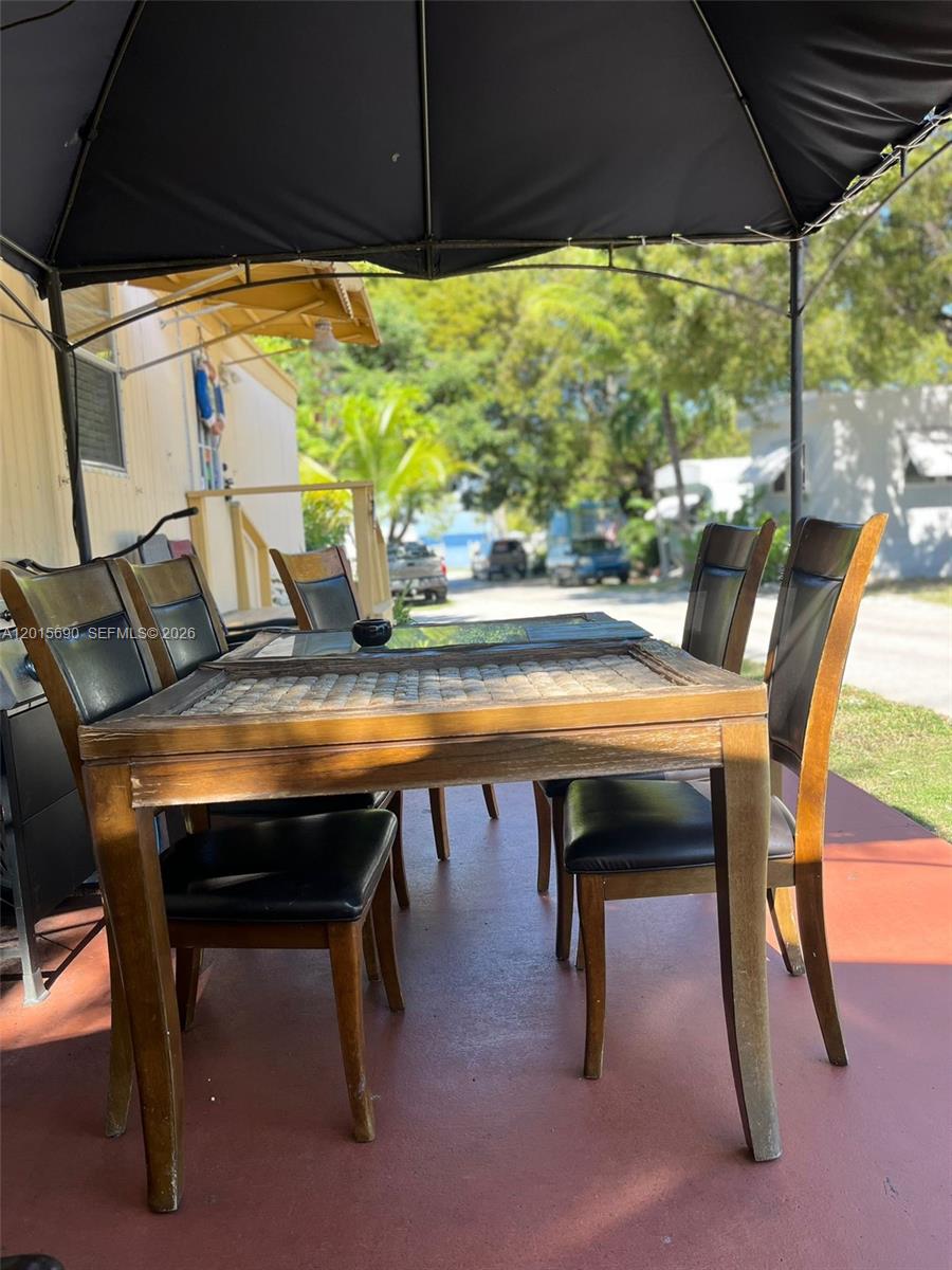 103650 Overseas Hwy Property Photo 2