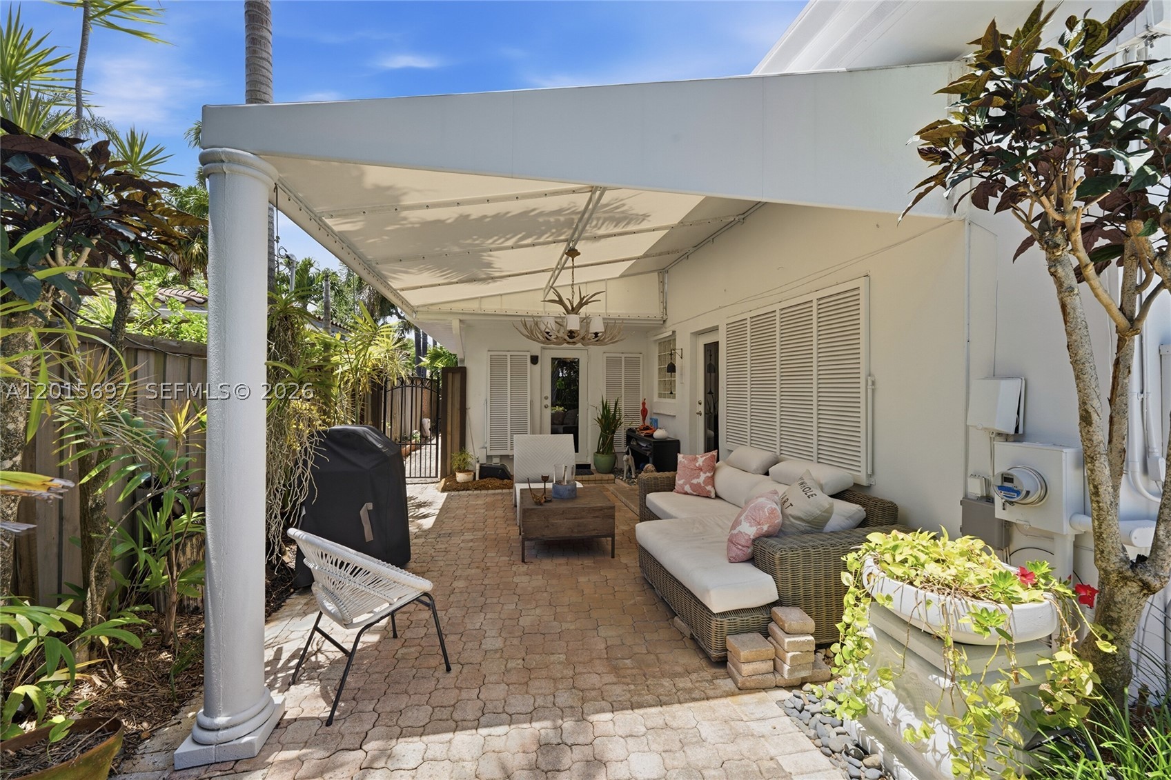 636 Ne 17th Ter Property Photo 34