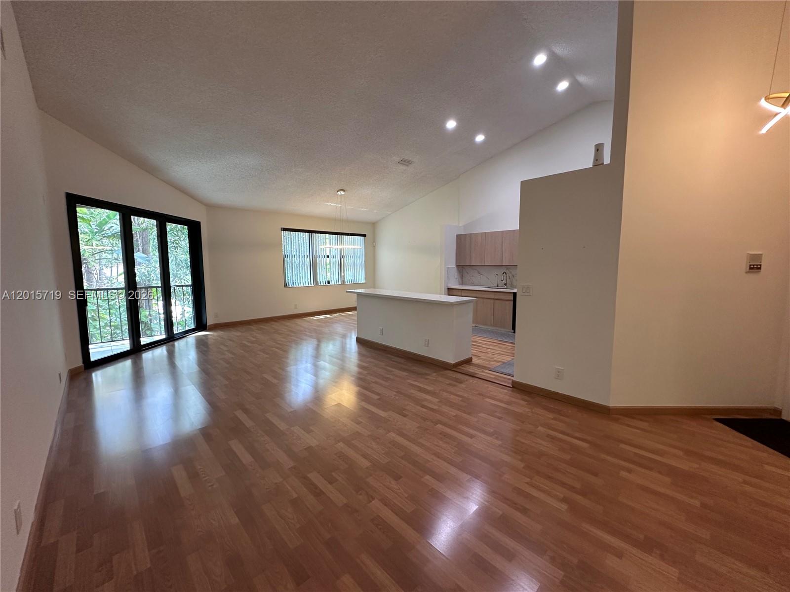 5790 Coach House Cir E Property Photo 5