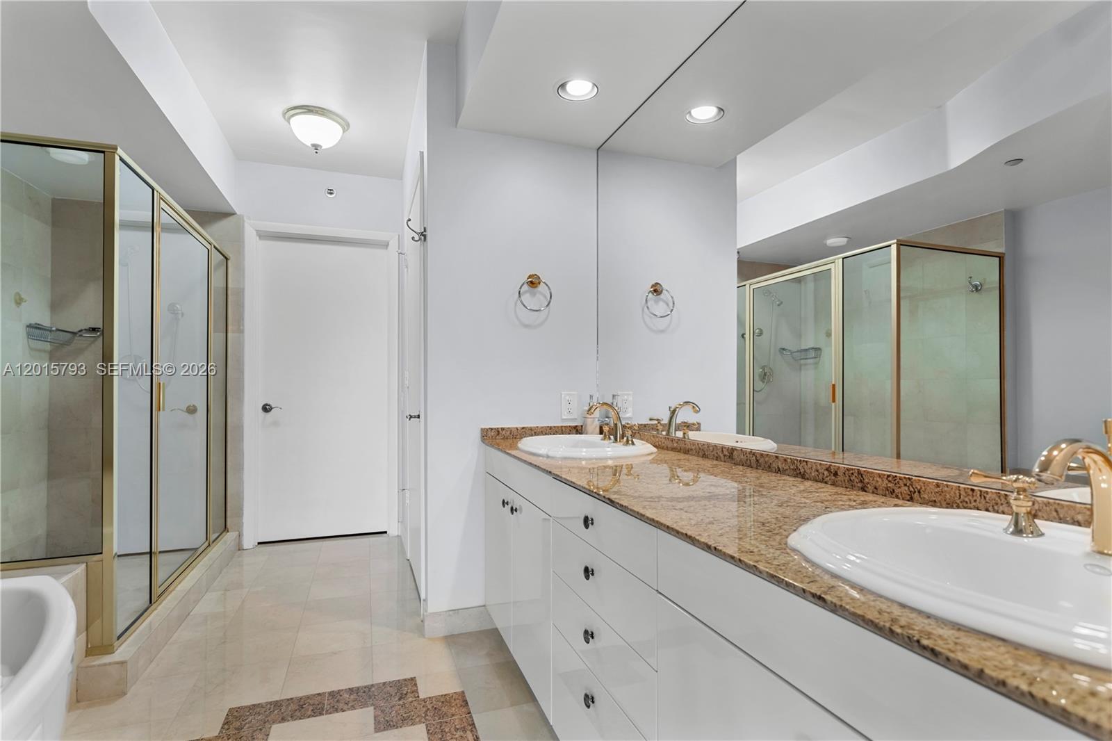 19111 Collins Ave 806 Property Photo 22