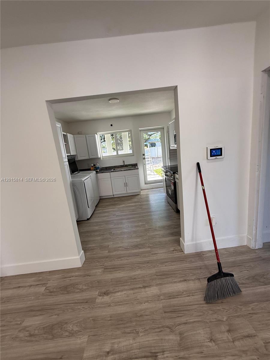 1760 Nw 84th St Property Photo 10