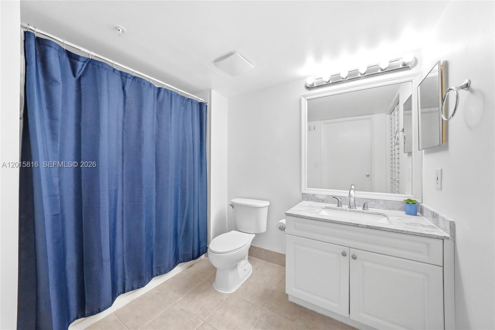 520 Se 5th Ave 2501 Property Photo 13