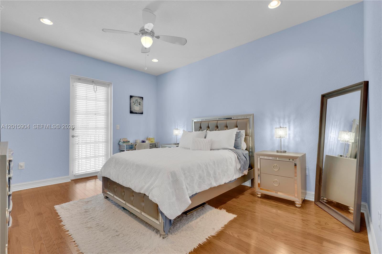 6893 Julia Gardens Dr Property Photo 16