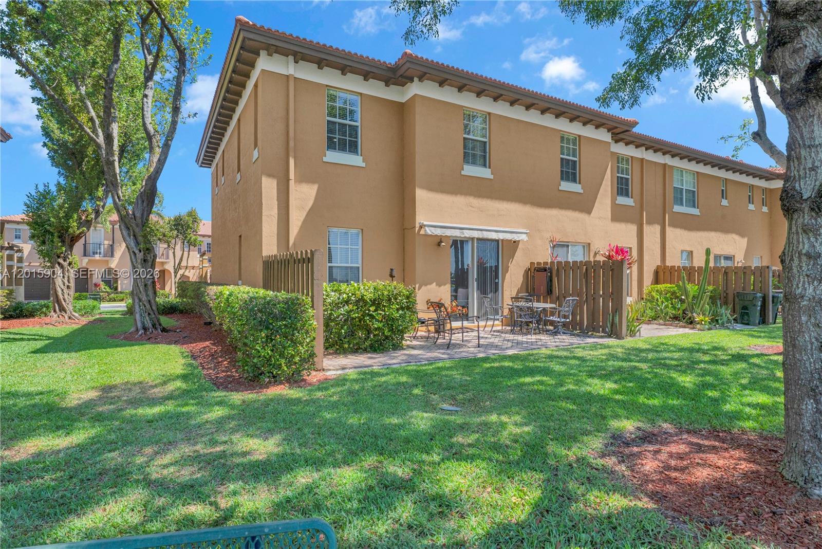 6893 Julia Gardens Dr Property Photo 34