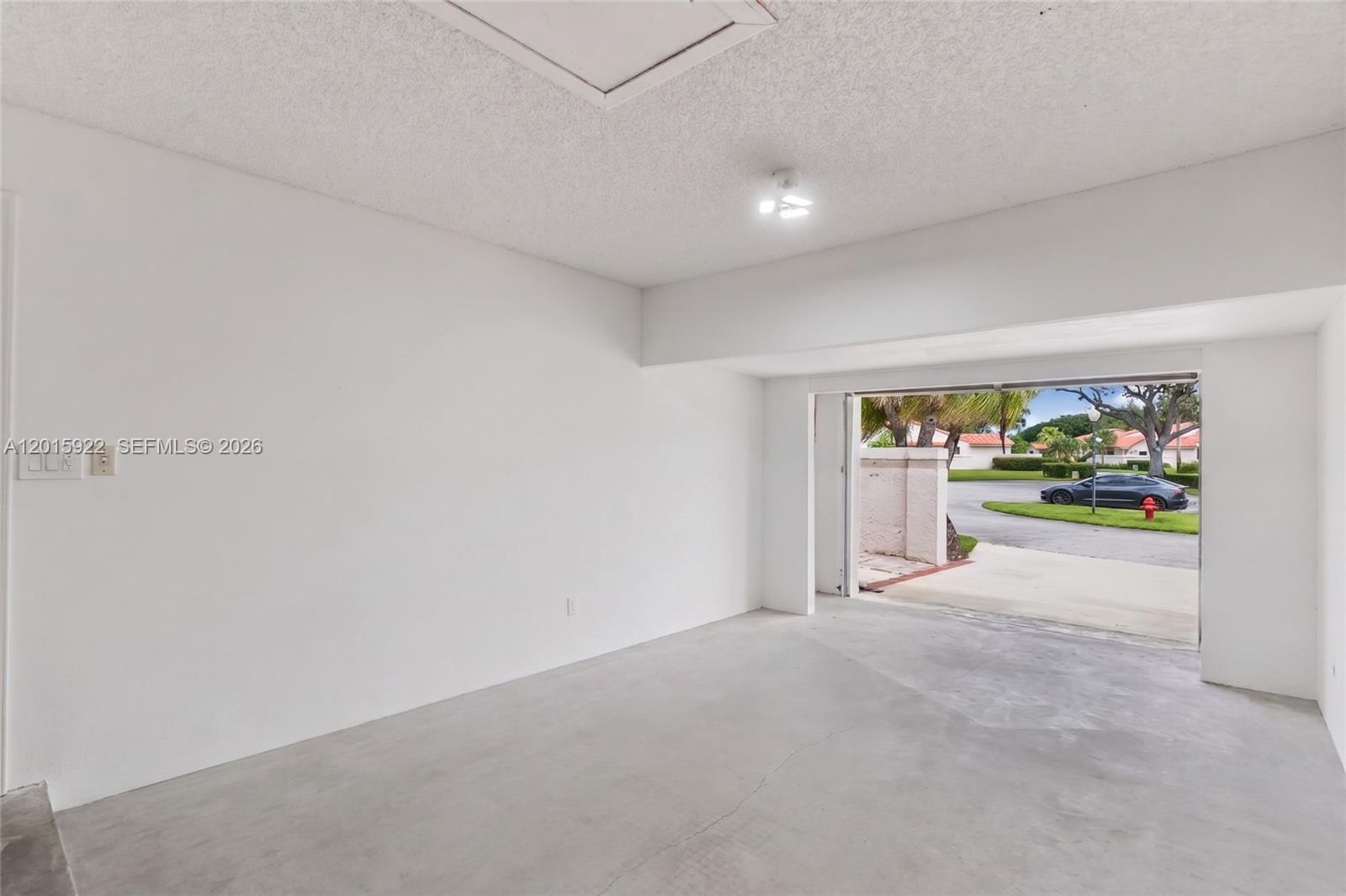 20013 Mona Cir Property Photo 23