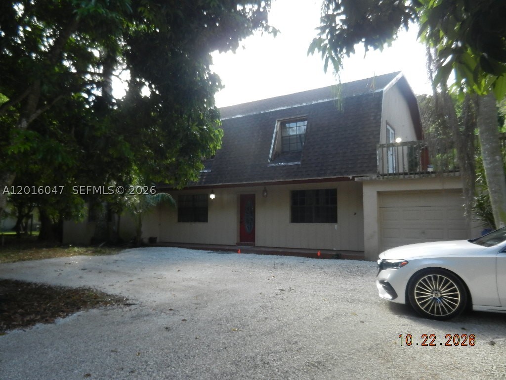 18950 Sw 240th St Property Photo 2