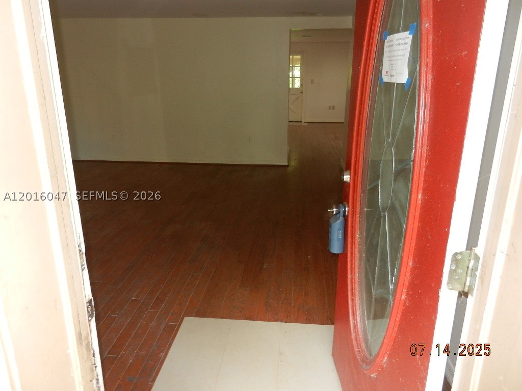 18950 Sw 240th St Property Photo 5