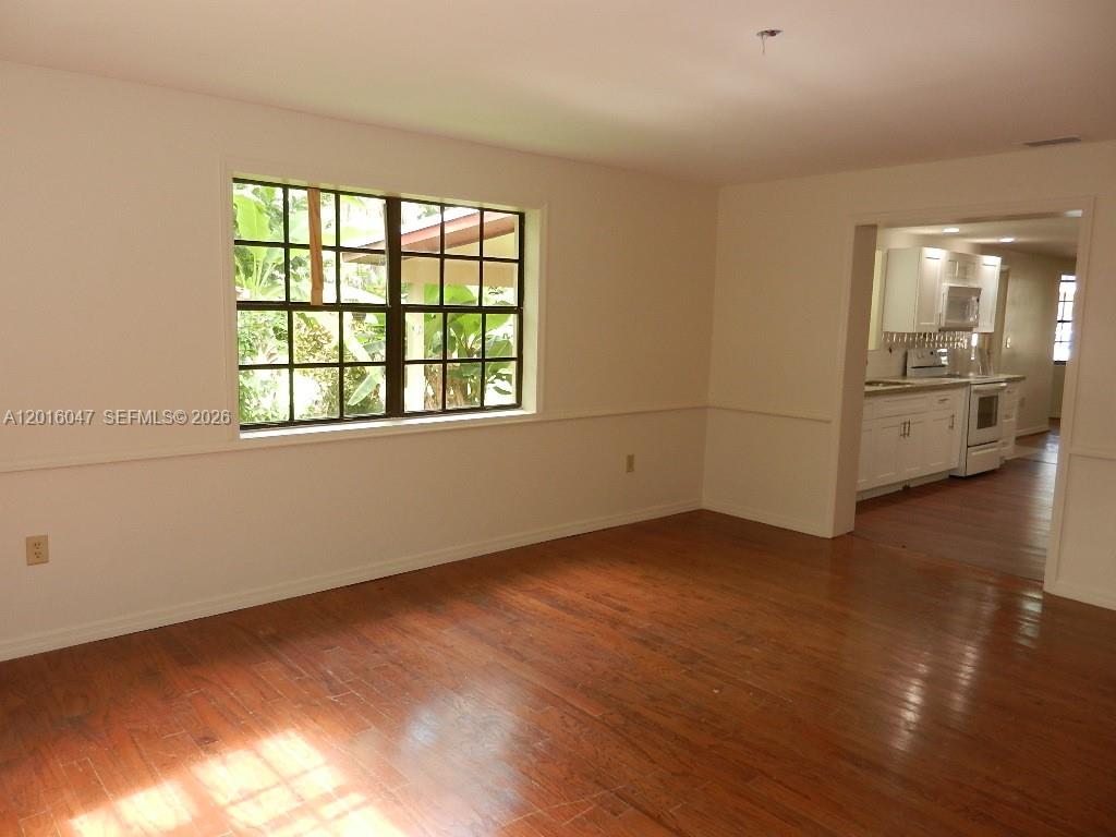 18950 Sw 240th St Property Photo 18