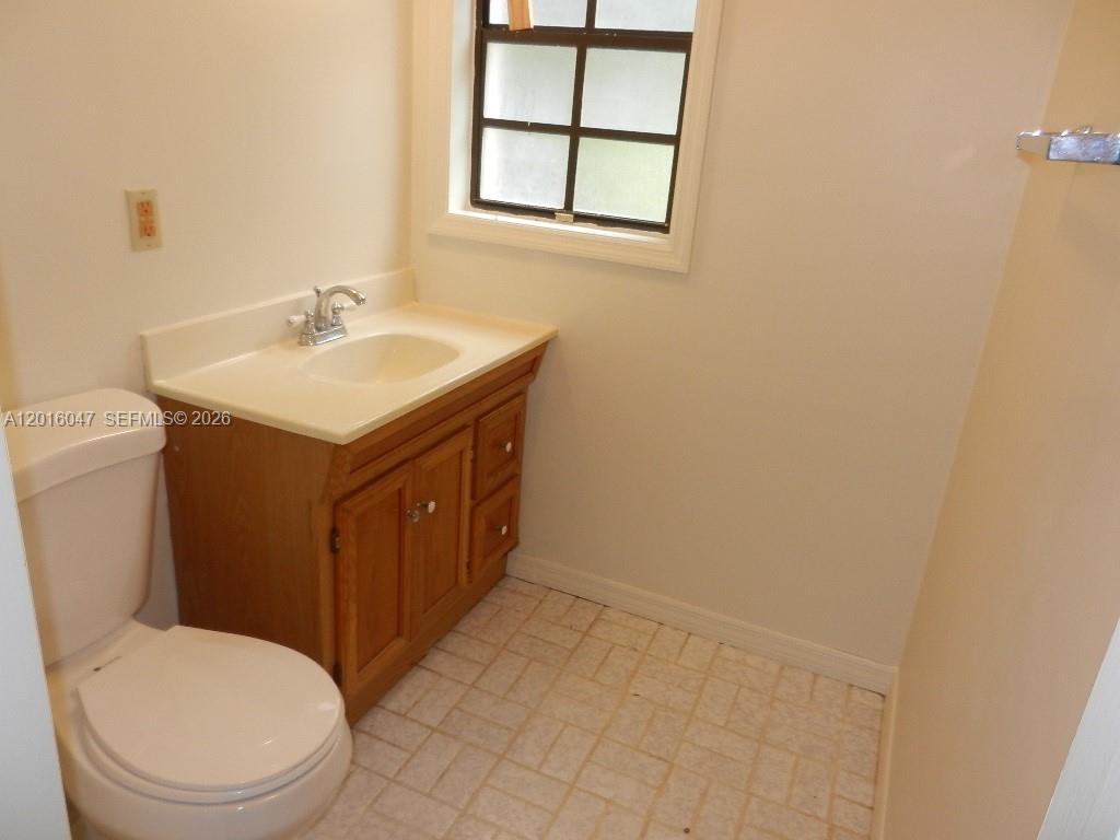 18950 Sw 240th St Property Photo 23