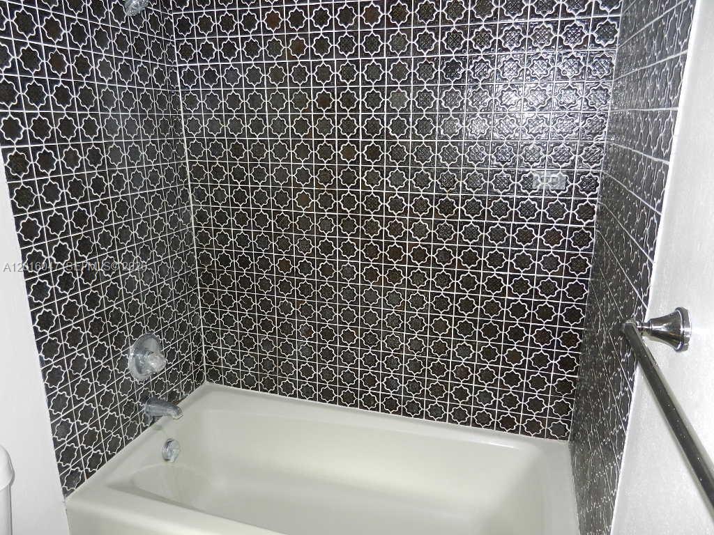 18950 Sw 240th St Property Photo 33