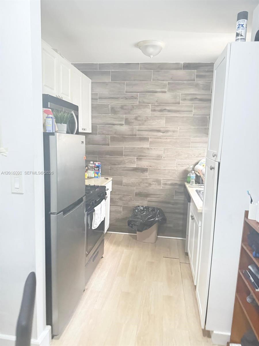 920 Euclid Ave 3 Property Photo 7