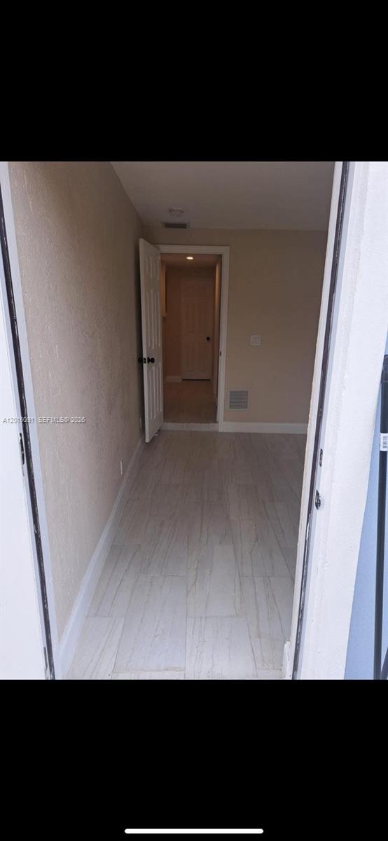 311 Nw 28th Way Property Photo 14