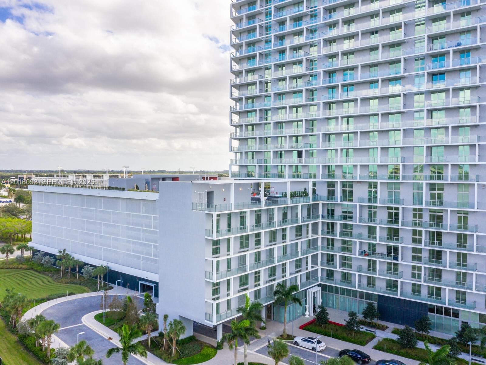 2000 S Metropica Way 2007 Property Photo 2