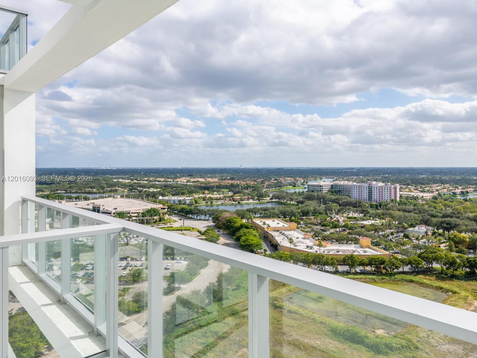 2000 S Metropica Way 2007 Property Photo 21