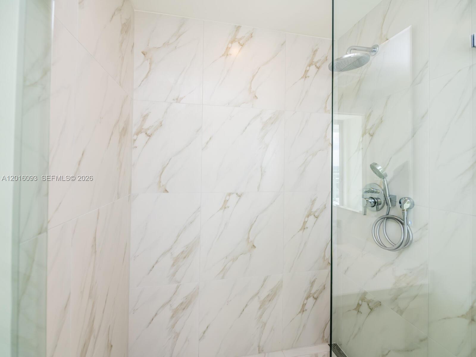 2000 S Metropica Way 2007 Property Photo 29