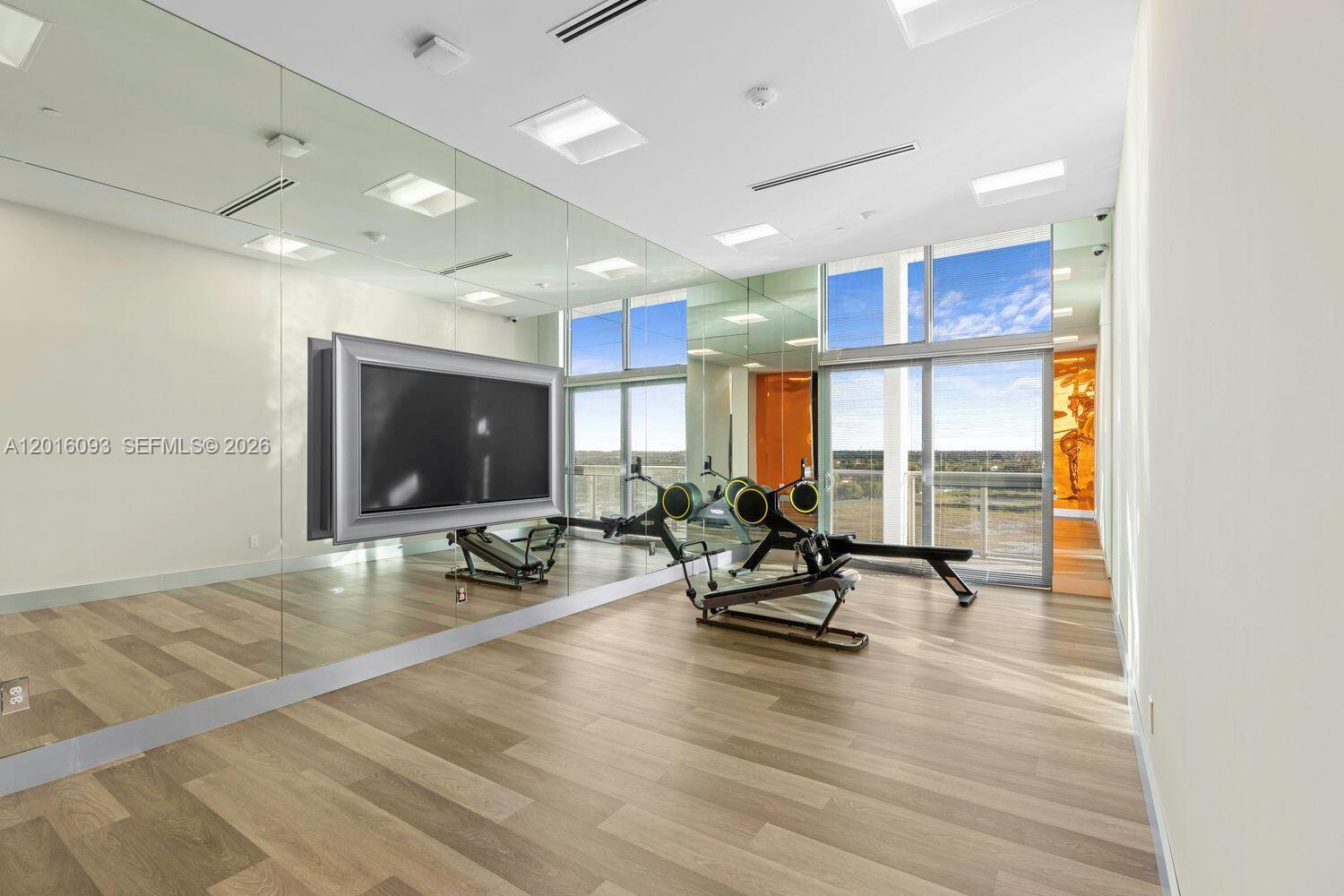2000 S Metropica Way 2007 Property Photo 44