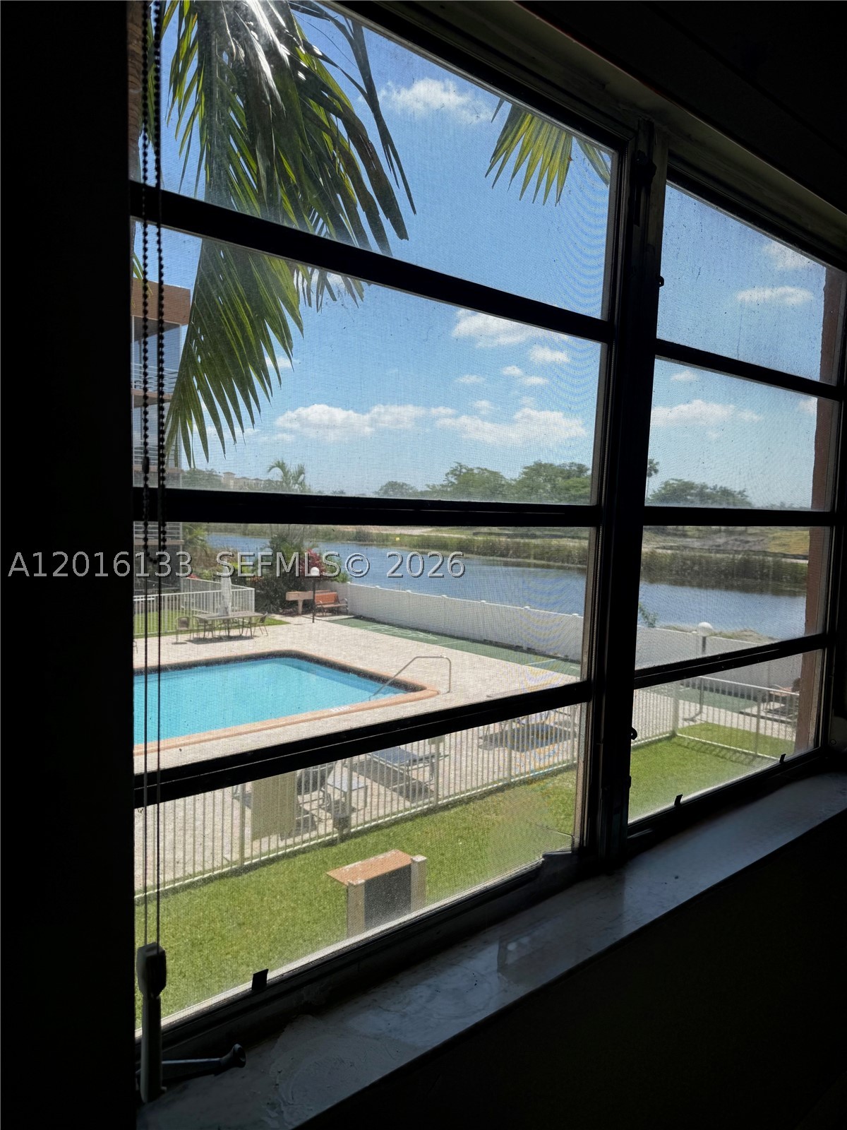 3048 E Sunrise Lakes Dr 220 Property Photo 22