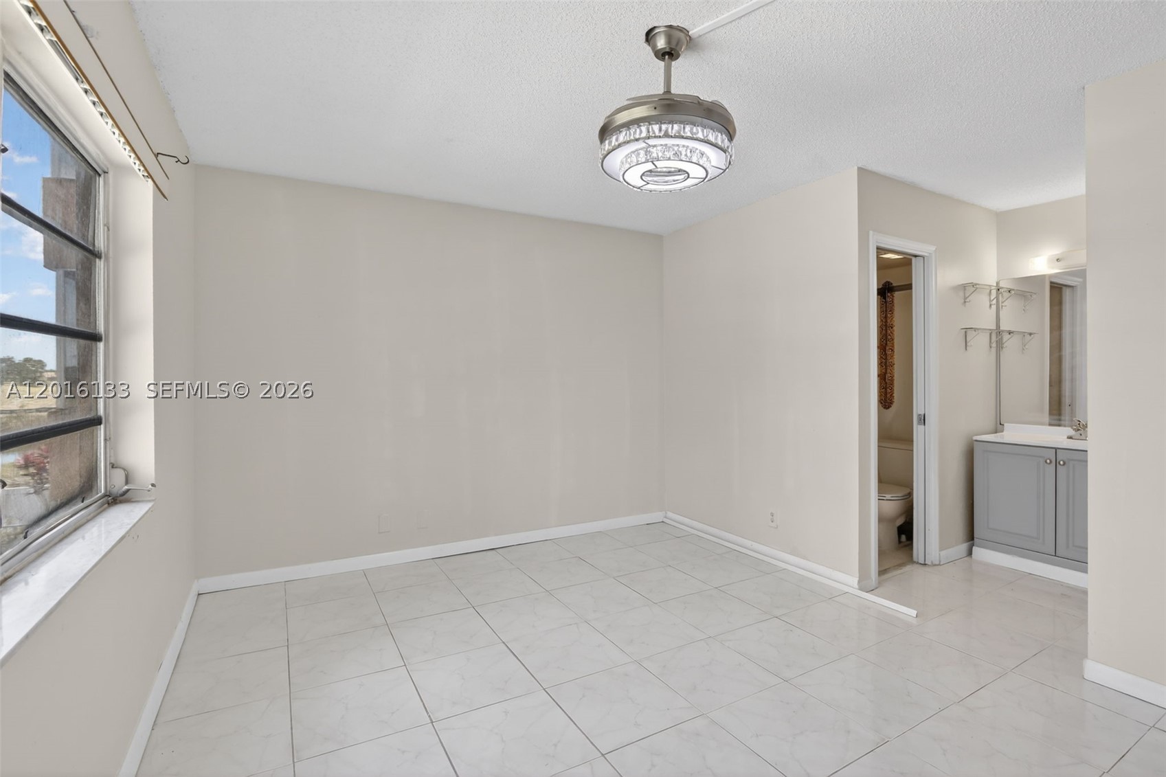 3048 E Sunrise Lakes Dr 220 Property Photo 23