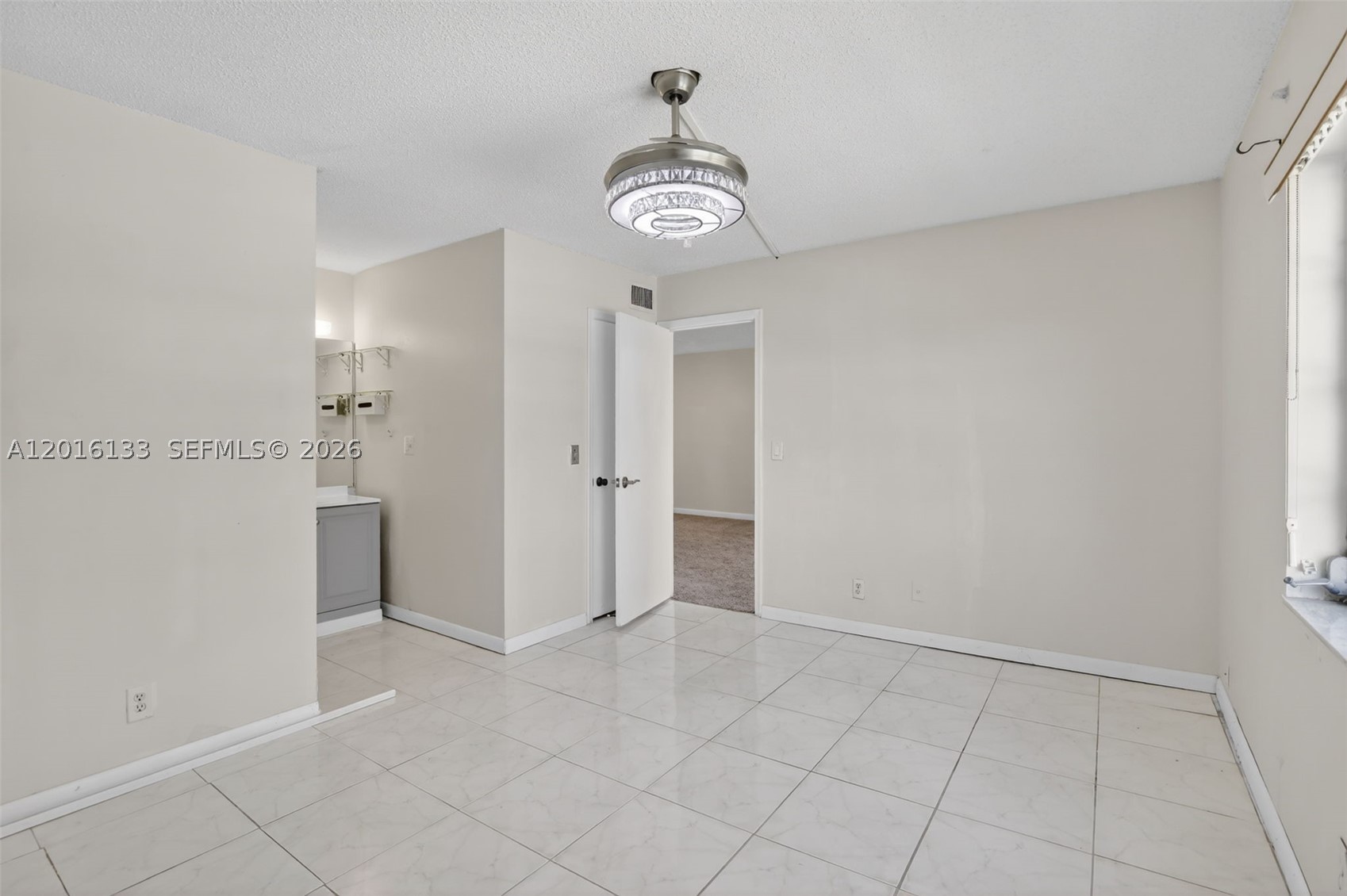3048 E Sunrise Lakes Dr 220 Property Photo 25