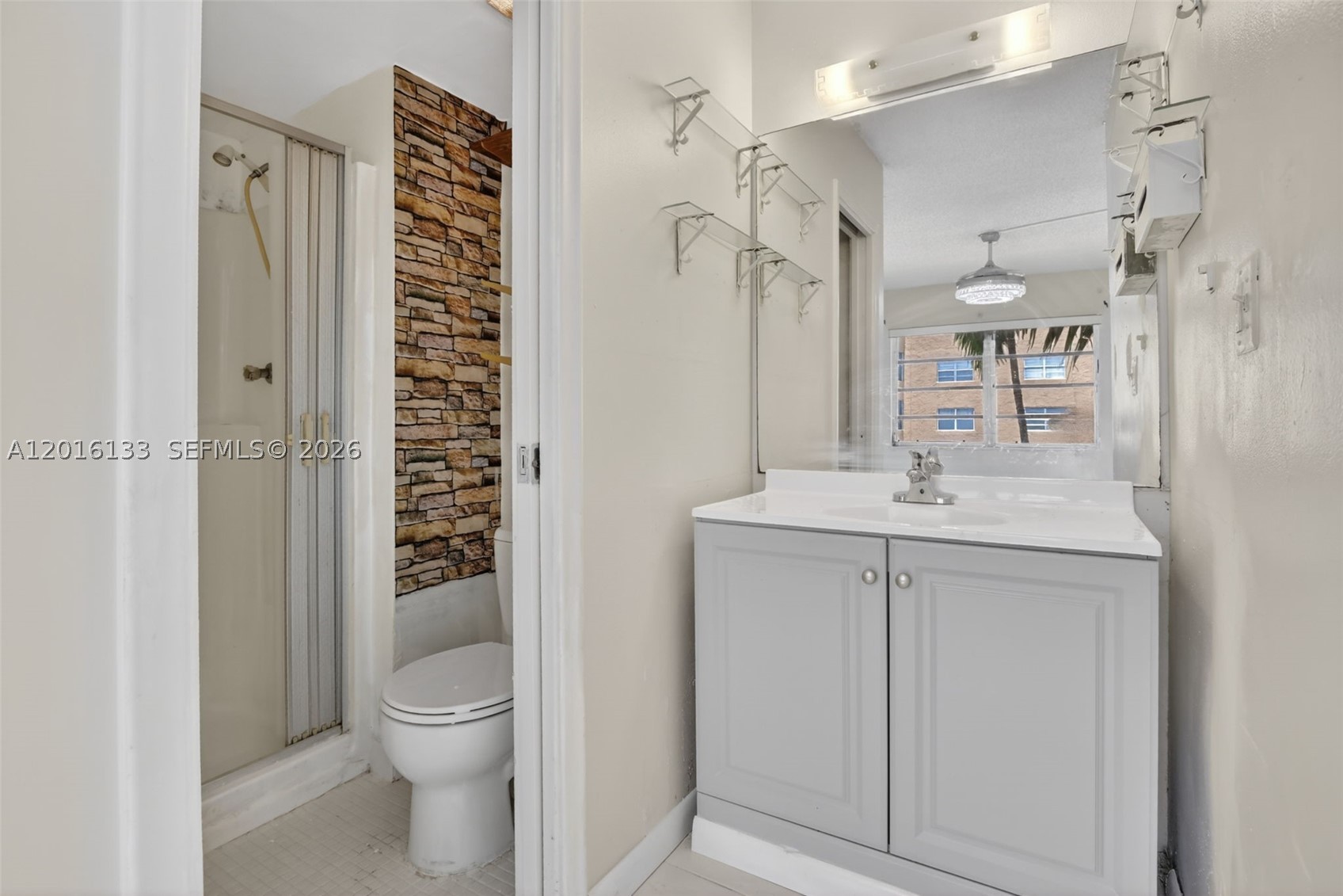 3048 E Sunrise Lakes Dr 220 Property Photo 27