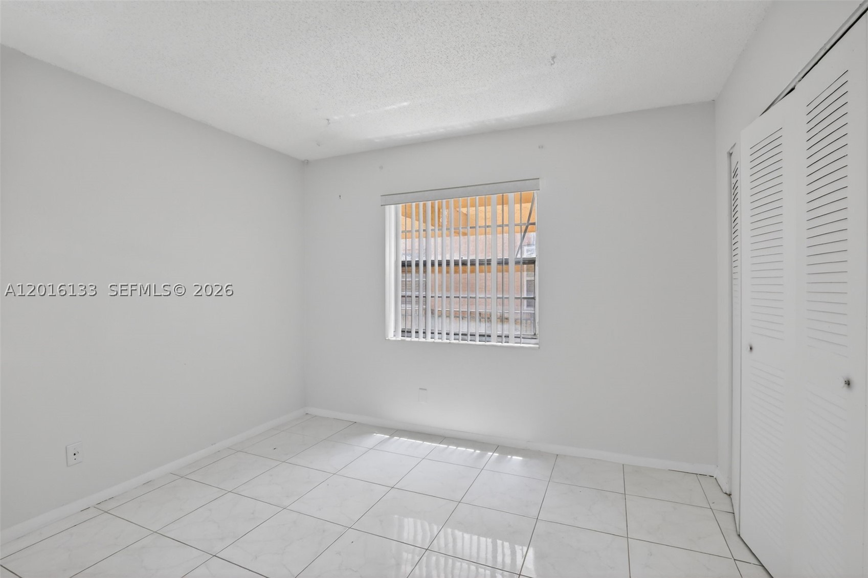 3048 E Sunrise Lakes Dr 220 Property Photo 34