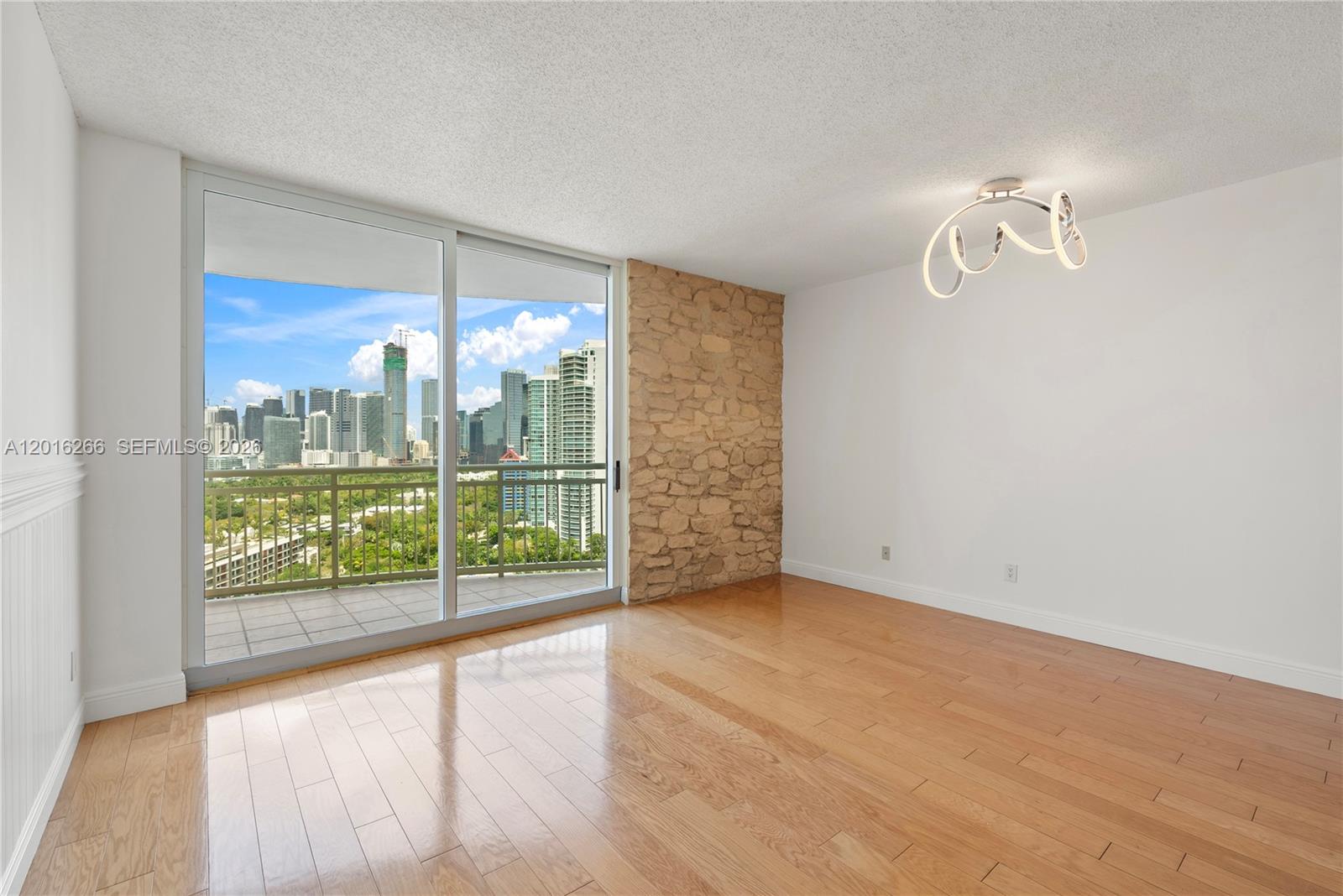 2475 Brickell Ave 2206 Property Photo 14