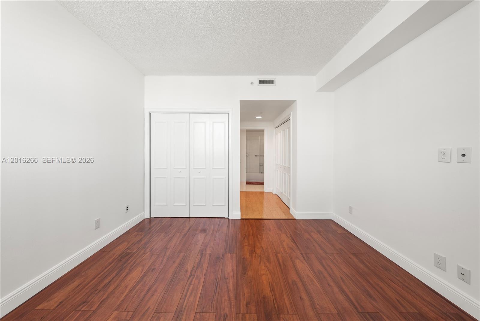 2475 Brickell Ave 2206 Property Photo 30