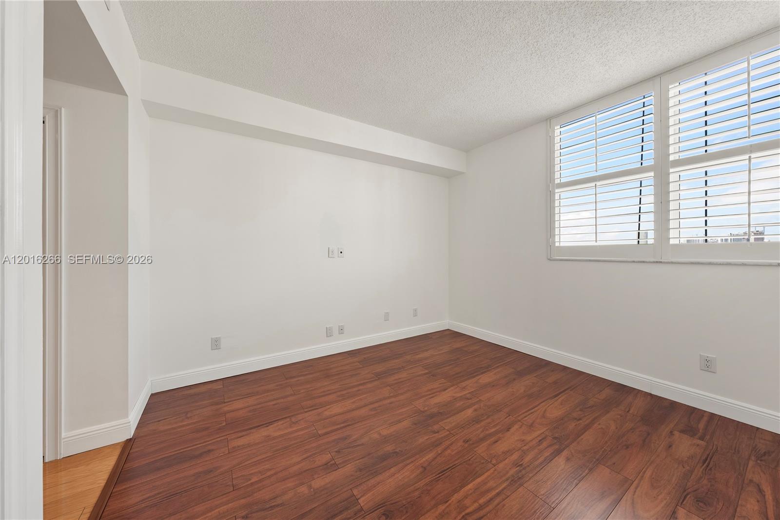 2475 Brickell Ave 2206 Property Photo 31